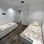 公寓 Apartamenticos El Tubo I